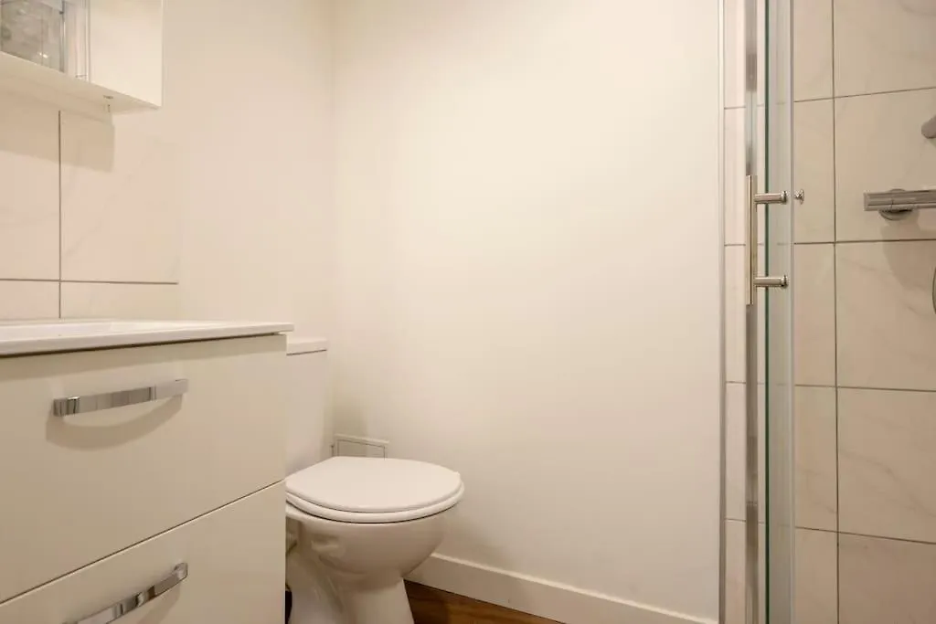 Studio Mezzanine 